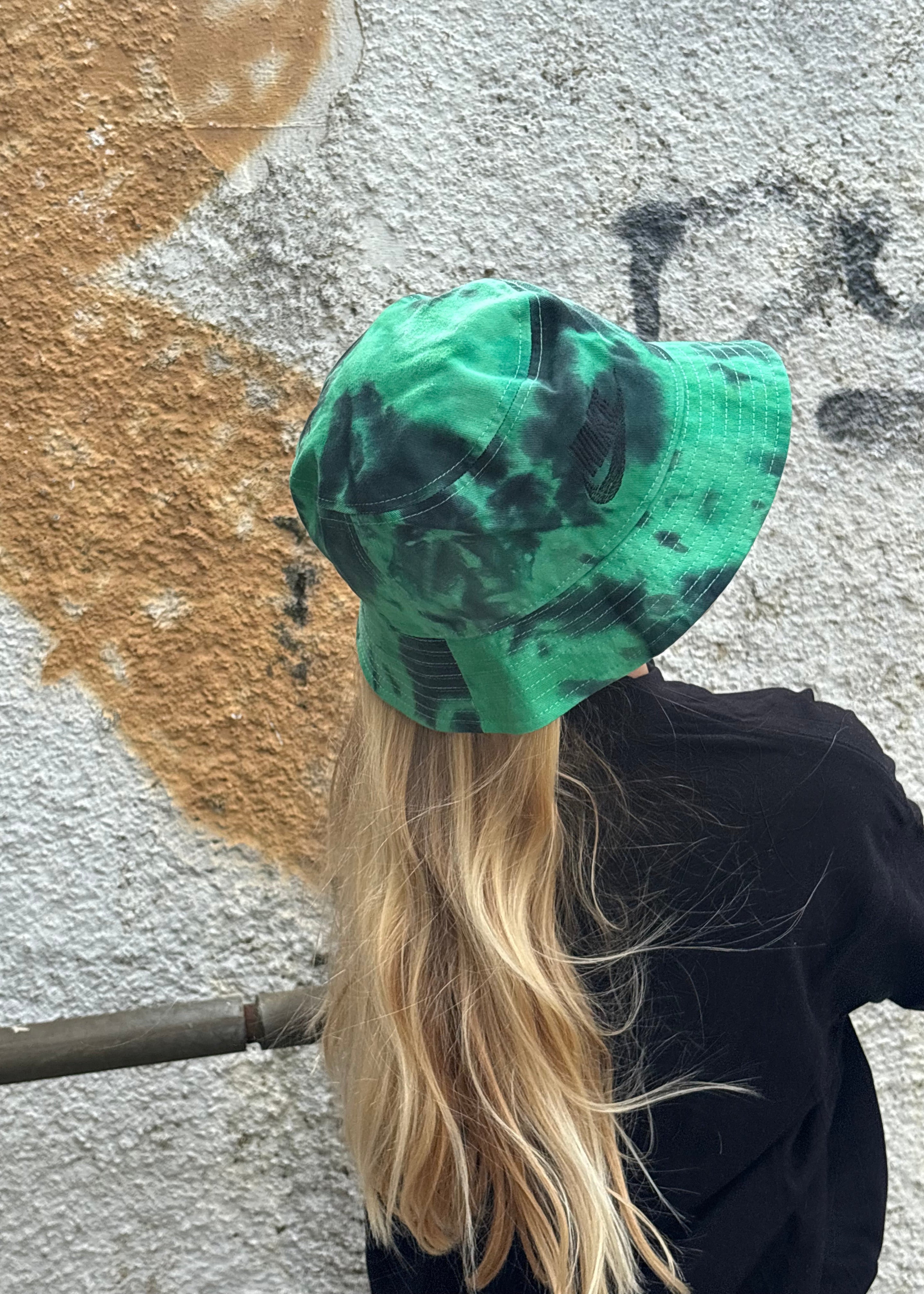 Nike bøllehat (preloved)